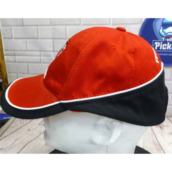 Red & Black Bahrain Embroidered Adjustable Baseball Cap With Flag Crest Design - Picture 4 of 5